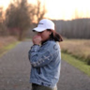 Meet your Posher, Claudette